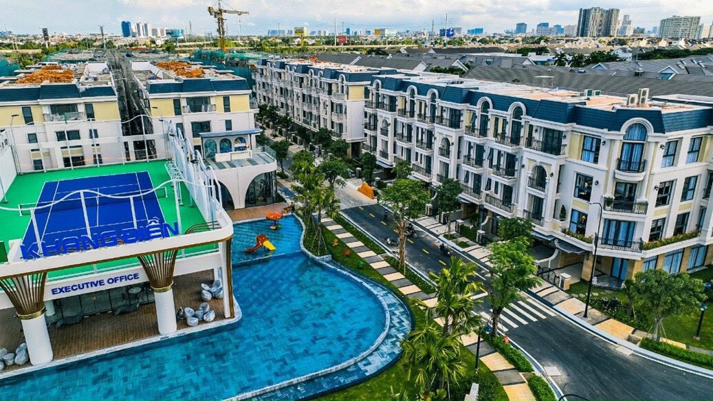Hồ bơi